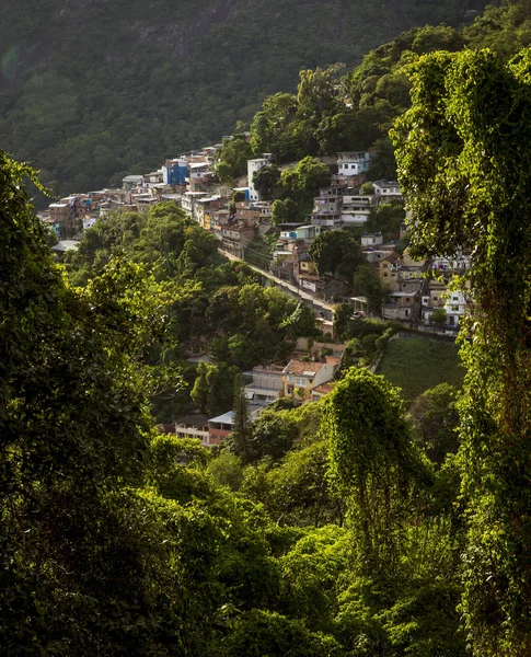 Favela no Rio de Janeiro, Brasil — Fotografia de Stock