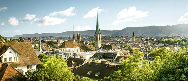 Vista panorámica de la ciudad de Zurich, Suiza — Foto de Stock