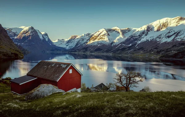 Norská Fjordová Krajina Jaře — Stock fotografie