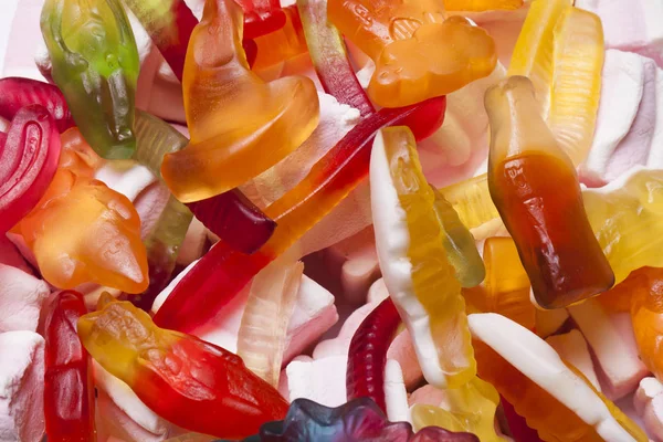 Много красочных сладостей — стоковое фото