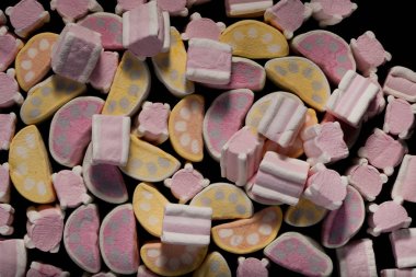 Birçok güzel tatlılar