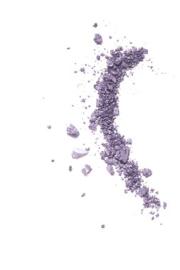 Beyaz arka plan üzerinde şık makyaj örnek