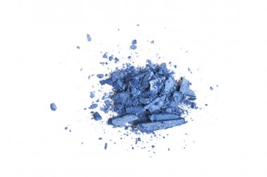 Beyaz arka plan üzerinde şık makyaj örnek