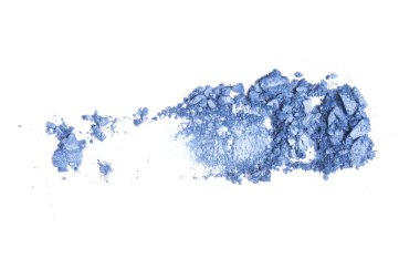 Beyaz arka plan üzerinde şık makyaj örnek