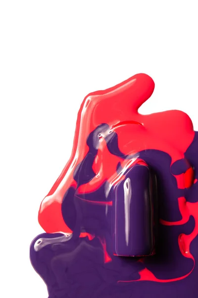 Фиолетовая Помада Красной Краске Белом Фоне — стоковое фото