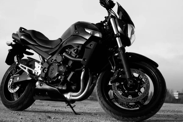 Jaki Sport Lubisz Najbardziej Beautiful Black Motorcycle Close — Zdjęcie stockowe