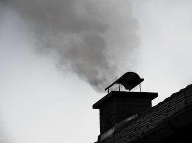 Duman çıkıyor ile baca