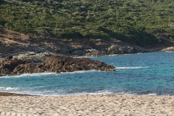 Vista sul mare dell'isola di Guadalupa spiaggia di caraibi — Foto Stock