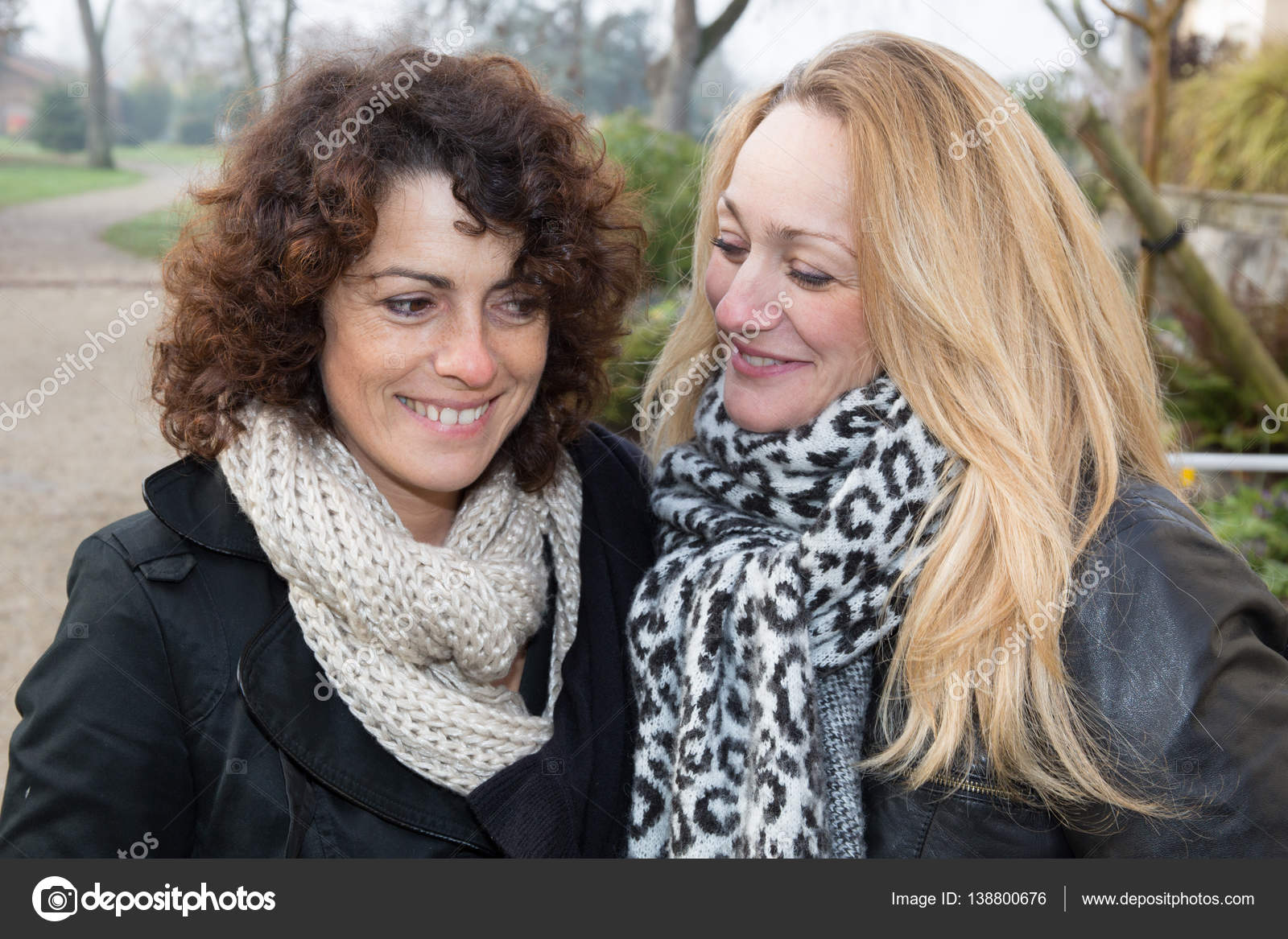 curly blonde lesbians Hard sex mature tube