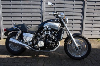 Vintage eski motosiklet profil görünümü
