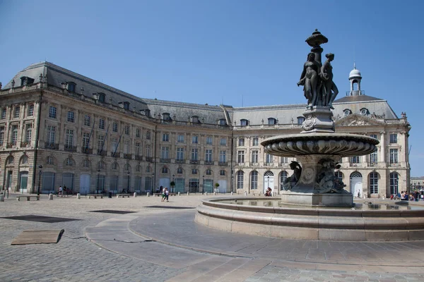 Bordeaux Akwitania Francja 2019 Plac Bourse Fontanną Mieście Bordeaux Francja — Zdjęcie stockowe