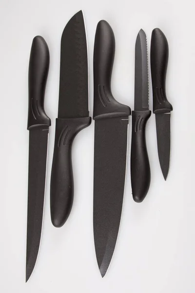 Černé Kuchyňské Nože Nastavit Izolované Proti Bílému Pozadí — Stock fotografie