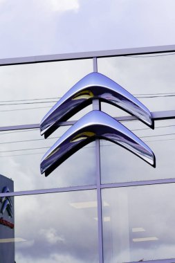 Bordeaux, Aquitaine / Fransa - 11 12 2019: Citroen marka araba mağazası logosu bayii araçları perakende satış mağazası