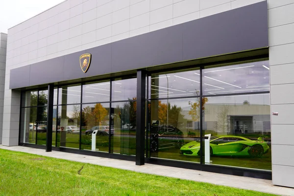 Bordeaux Aquitaine Frankrike 2019 Lamborghini Återförsäljare Lyxiga Sportbil Butik Skylt — Stockfoto