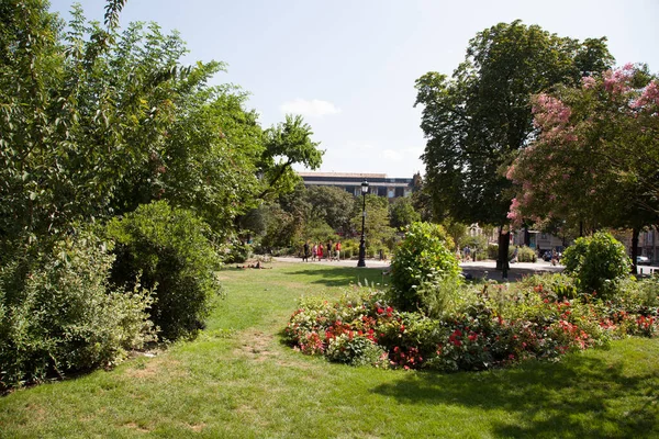 Bordeaux Akwitania Francja 2018 Gambetta Miejsce Square Park Kwiaty Bordeaux — Zdjęcie stockowe