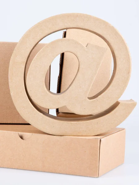 Arobase Sign Cardboard Arrobas Concept Online Shopping Ecommerce Delivery Service — 스톡 사진