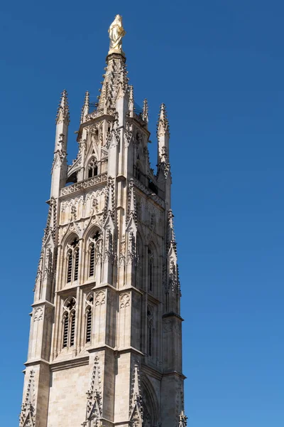 Площа Вежі Pey Berland Поруч Cathedrale Saint Andre Bordeaux — стокове фото