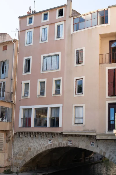 Ponte Centro Histórico Cidade Canal Robine Narbonne França — Fotografia de Stock