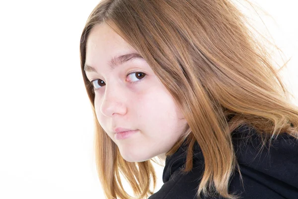 Tini Lány Portré Közelkép Szőke Fekete Pulóver — Stock Fotó