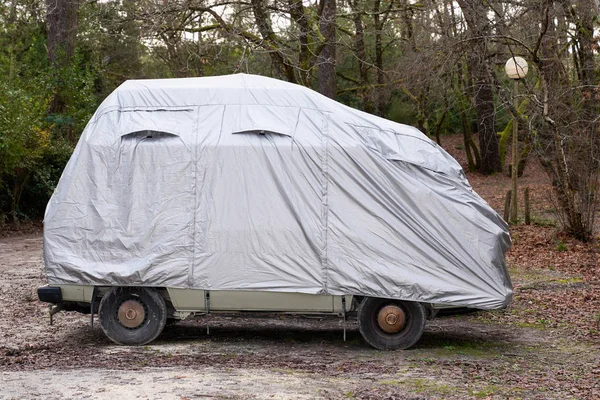 Camper Van Car Covered Grey Protective Cover Townhouse Wet Weather — Stock Photo, Image