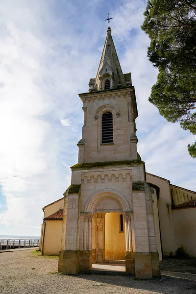 Εκκλησία Του Αγίου Eloi Γαλλική Πόλη Andernos Les Bains Στη — Φωτογραφία Αρχείου