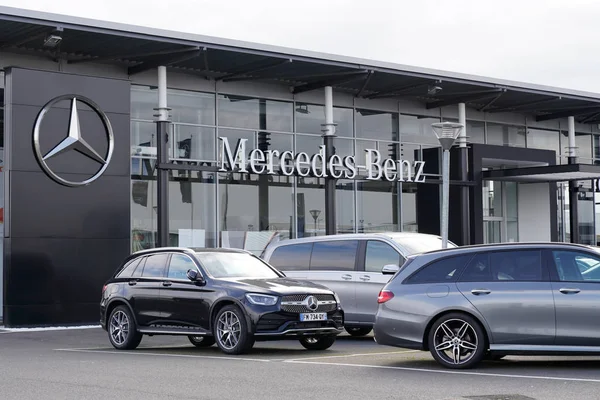Burdeos Aquitania Francia 2020 Mercedes Benz Logo Brand Car Sign — Foto de Stock