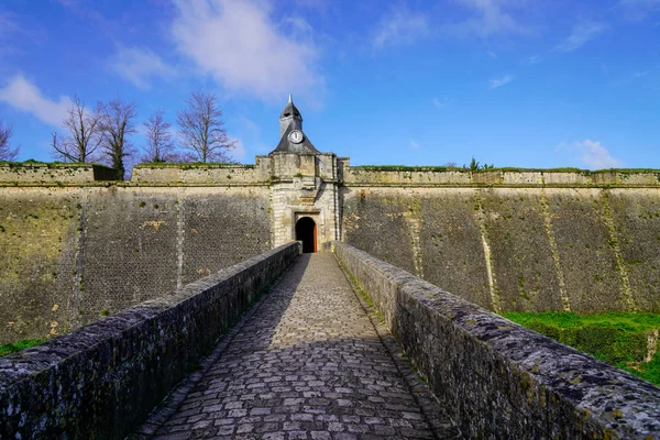 Blaye Most Kámen Královské Středověké Dveře Vstup Citadely Francii — Stock fotografie