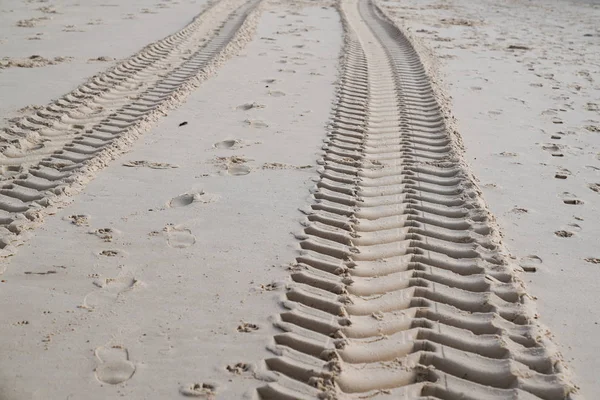 Pneumatiky Stopy Písečné Pláži Pouštní Textury Pozadí — Stock fotografie