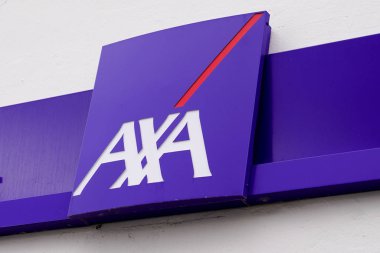 Bordeaux, Aquitaine / Fransa - 01: 15 2020: axa logo mağazası imzası Fransız çokuluslu sigortası