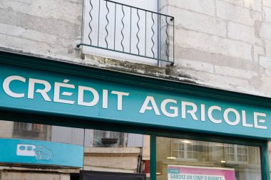 Bordeaux, Aquitaine / Fransa - 01 22 2020: kredi agricole logosu banka banka işaretleme ofisi