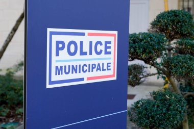 Sokak polisi, Fransa 'nın büyük kentinin yerel polisinin Fransız Belediyesi' ndeki anlamına geliyor.