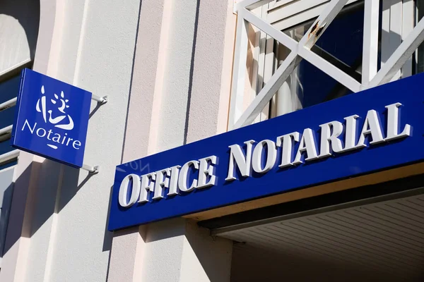 Notaire Francés Pizarra Entrada Oficina Azul Signo Logotipo Notario Edificio — Foto de Stock