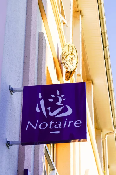 Notaire Francés Notario Marca Letrero Azul Logotipo Entrada Edificio Oficina — Foto de Stock