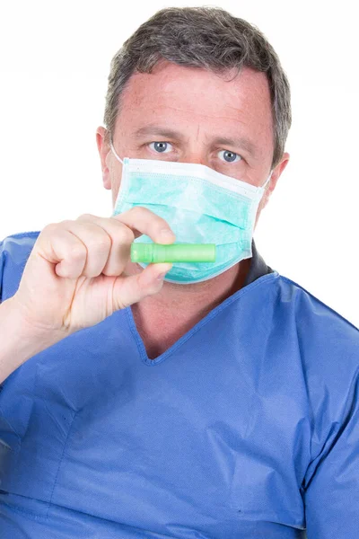 Lekarz Epidemiolog Masce Respiratora Pokazujący Probówkę Koronawirusem Tekst Covid — Zdjęcie stockowe