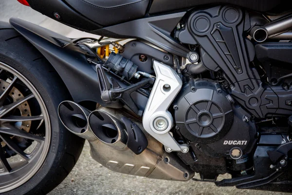 Bordeaux Aquitanien Frankreich 2020 Ducati Motorschild Logo Motorrad Fertigt Sportmotorräder — Stockfoto