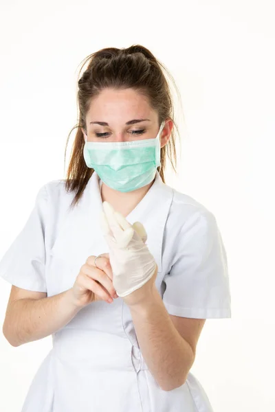 Krankenschwester Mit Schutzmaske Zieht Handschuhe Vor Dem Virus Covid Coronavirus — Stockfoto