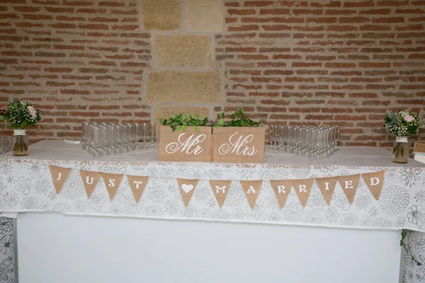 Copos Cocktail Mesa Casamento Para Cerimônias Refrescos Festa — Fotografia de Stock