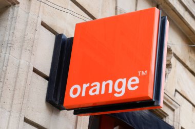 Bordeaux, Aquitaine / Fransa - 05: 12 2020: Portakal mağazası logosu markası Fransız Telekomünikasyon Şirketi