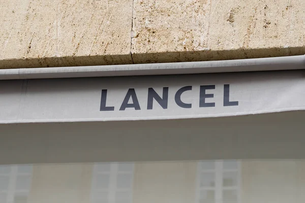 Бордо Аквитания Франция 2020 Lancel Logo Store Sign Street — стоковое фото