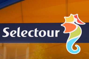 Bordeaux, Aquitaine / Fransa - 05: 12 2020: Fransız seyahat acentelerinin satış mağazasının logosu