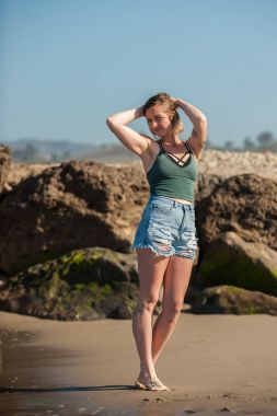 Plaj yaşam tarzı yaz gününde.