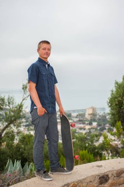 Buz pateni için sisli gün.