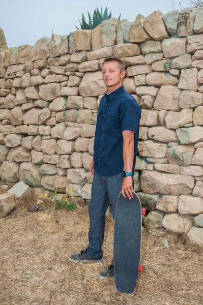 Kendine güvenen adam ve onun yönetim kurulu.