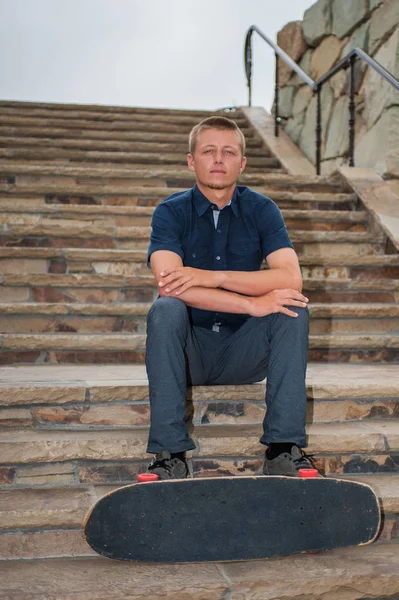 Onun yönetim kurulu ile belgili tanımlık merdiven fetih.