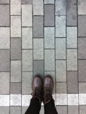 «Ana sayfa» Brown görünümünü Boots ayakkabı Beton taş zemin üzerine