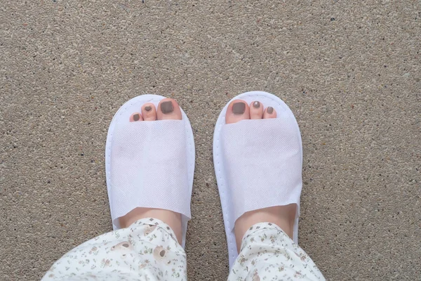 Selfie Feet Wearing White Slippers Indoor On The Ground — Stock Photo, Image