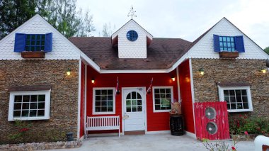 Vintage House, kırsal üzerinde lüks evin önünde