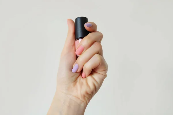 Bliska Ręce Różowy Pomalowanych Paznokci Piękne Różowe Paznokci Manicure Różowy — Zdjęcie stockowe