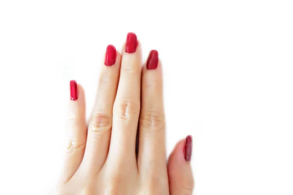 Piękny Woman Czerwony Paznokci Ręka Czerwonym Paznokcie Manicure Białym Tle — Zdjęcie stockowe