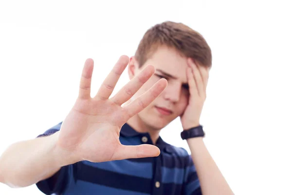 Hayır daha kavramı, kes Gesture.Portrait ile genç bir adamın büyüttü